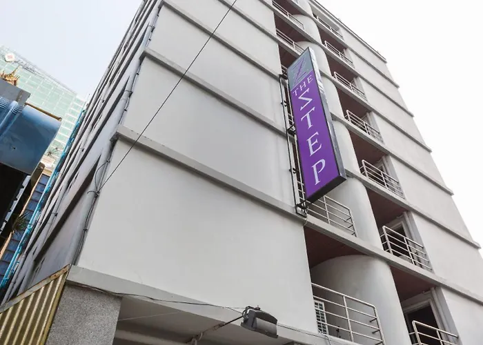 ホテル Collection O The Step Sathorn