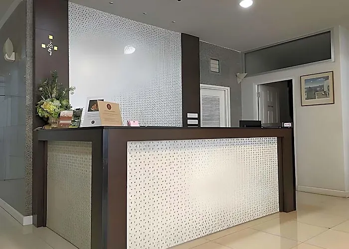 Collection O The Step Sathorn