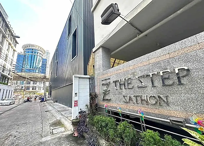 Collection O The Step Sathorn