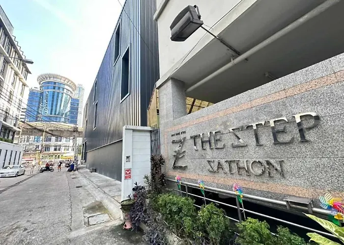Collection O The Step Sathorn 방콕