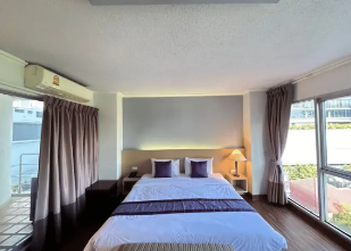 Hotel Collection O The Step Sathorn 3*